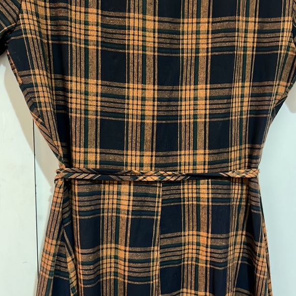 Lush Small Plaid Wrap Around Flowing Feminine Dress - Picture 8 of 8
